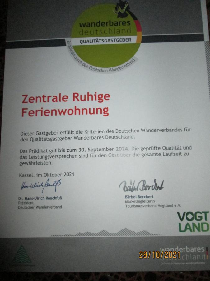 Zentrale-Ruhige Ferienwohnung Reichenbach im Vogtland Ngoại thất bức ảnh